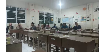 Rapat Dengan Warga Masyarakat
